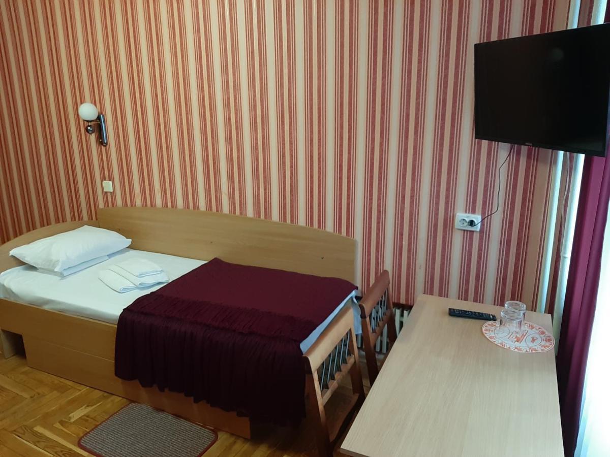 Tourist Hotel 2*