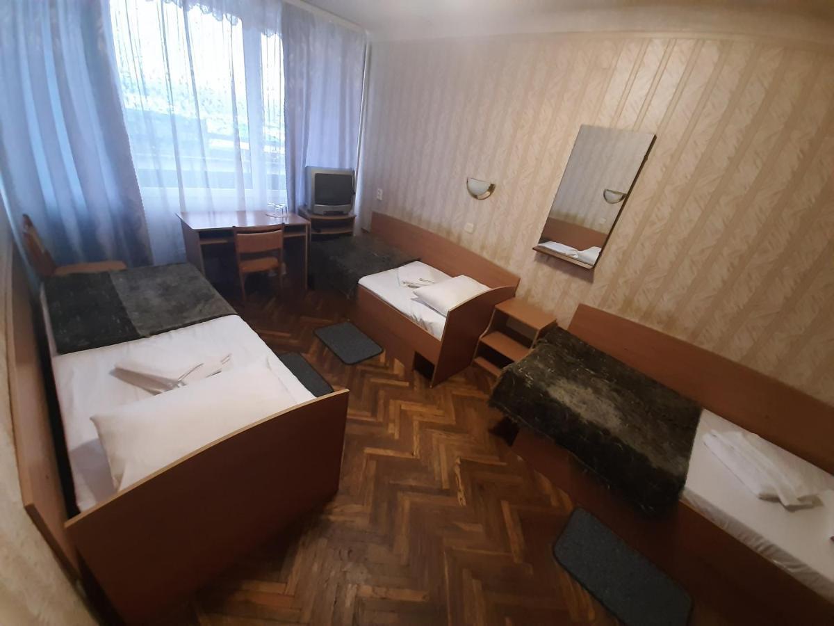 Tourist Hotel 2*